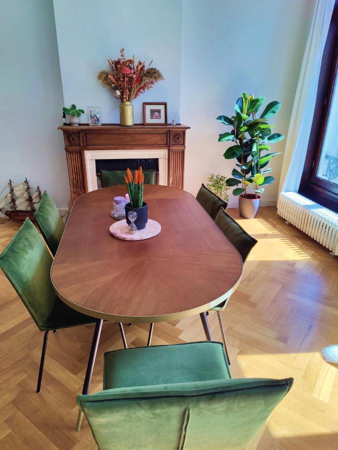 Traditional Chic, High Ceilings' Apt Aircos And Garage Antwerpen Bagian luar foto