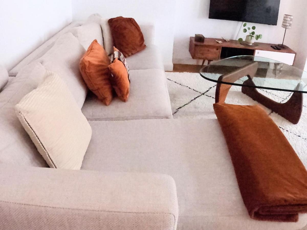 Traditional Chic, High Ceilings' Apt Aircos And Garage Antwerpen Bagian luar foto