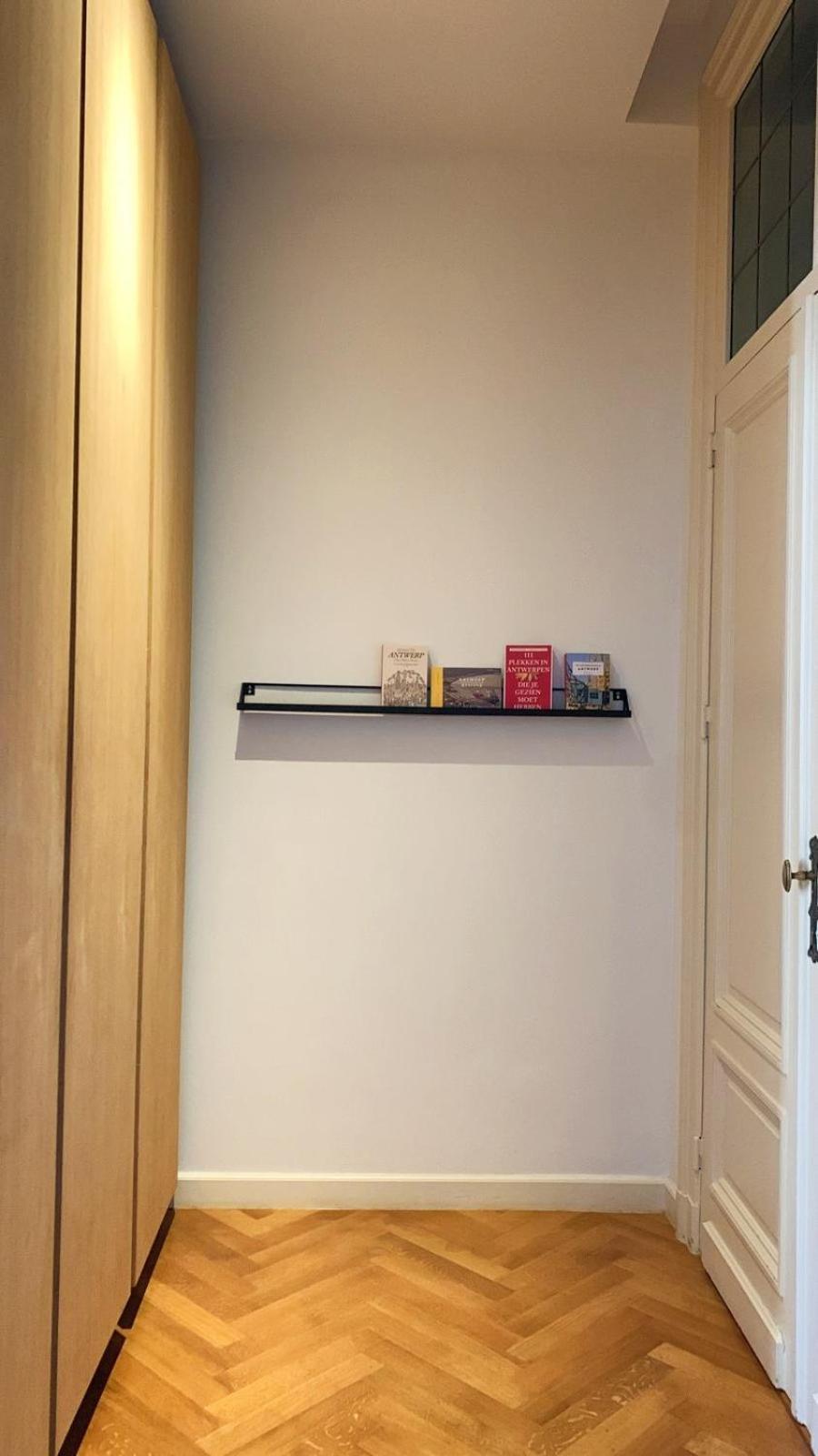 Traditional Chic, High Ceilings' Apt Aircos And Garage Antwerpen Bagian luar foto